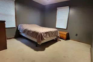 512 Faircrest Ave NW, Grand Rapids, MI 49534 - Photo 17