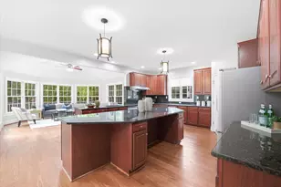 2086 Autumn Hill Dr, Ann Arbor, MI 48103 - Photo 17