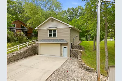 94482 Drive A, Lawton, MI 49065 - Photo 1