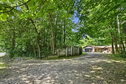 547 S Canal Street, Eaton Rapids, MI 48827 - Photo 3
