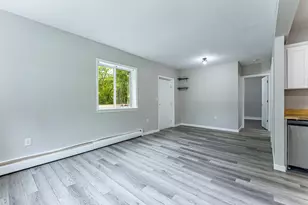 9275 Brookside Dr, Whitmore Lake, MI 48189 - Photo 9