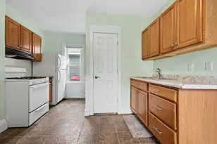 831 Second St NW, Grand Rapids, MI 49504 - Photo 13