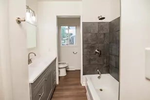 1015 Merrill Ave SW, Grand Rapids, MI 49503 - Photo 15