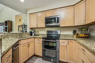 1550 Oakfield Dr, Ann Arbor, MI 48108 - Photo 9