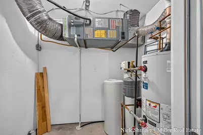 712 Riverwalk Street #11, Hastings, MI 49058 - Photo 27