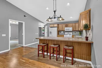 712 Riverwalk Street #11, Hastings, MI 49058 - Photo 7