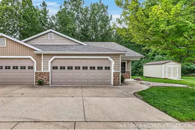 712 Riverwalk Street #11, Hastings, MI 49058 - Photo 3