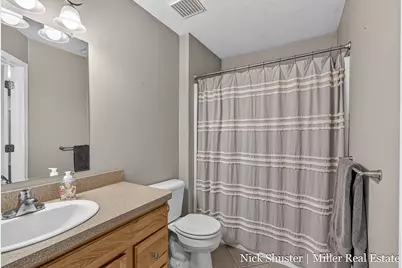712 Riverwalk Street #11, Hastings, MI 49058 - Photo 23