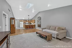 712 Riverwalk St, Hastings, MI 49058 - Photo 13