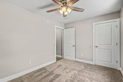 367 E Forest Avenue, Muskegon, MI 49442 - Photo 11