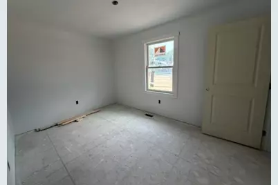 367 E Forest Avenue, Muskegon, MI 49442 - Photo 5