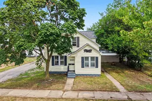 2224 Denmark St, Muskegon, MI 49441 - Photo 25