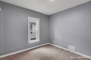 449 Leonard Ave, Muskegon, MI 49442 - Photo 15