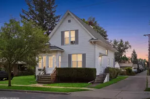612 Winchester Ave, Saint Joseph, MI 49085 - Photo 1
