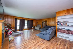 4617 Paw Paw Lake Rd, Coloma, MI 49038 - Photo 5