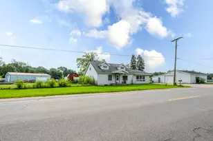 4617 Paw Paw Lake Rd, Coloma, MI 49038 - Photo 1