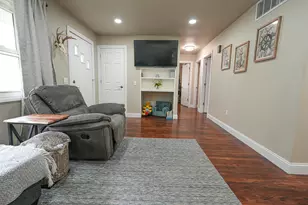 918 Post Rd, Muskegon, MI 49441 - Photo 9