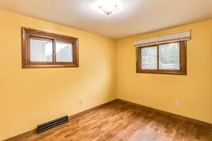 231 Beachfield Dr, Battle Creek, MI 49015 - Photo 17
