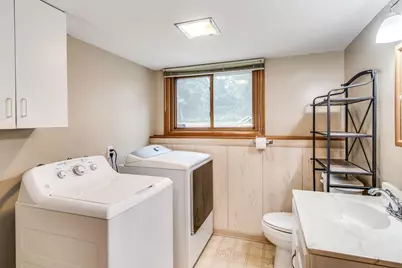 231 Beachfield Drive, Battle Creek, MI 49015 - Photo 21