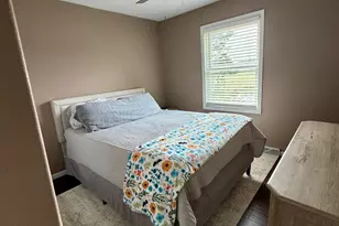 119 Kings Ct, Battle Creek, MI 49015 - Photo 9