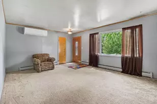 306 W Beryl St, Scottville, MI 49454 - Photo 9