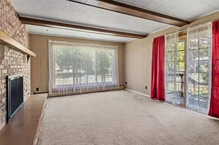 306 W Beryl St, Scottville, MI 49454 - Photo 3
