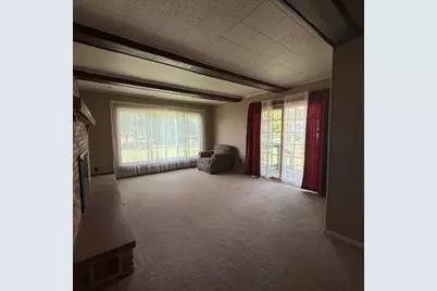 306 W Beryl Street, Scottville, MI 49454 - Photo 3