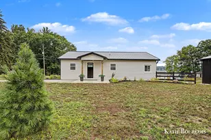 7510 Taft Rd, Mecosta, MI 49332 - Photo 1