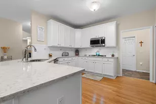 1338 Coach House Ln, South Lyon, MI 48178 - Photo 25