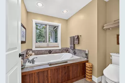 9443 Clubhouse Drive W, Canadian Lakes, MI 49346 - Photo 35