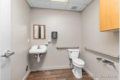 8516 Homestead Drive, Zeeland, MI 49464 - Photo 13