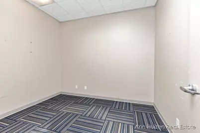 8516 Homestead Drive, Zeeland, MI 49464 - Photo 7