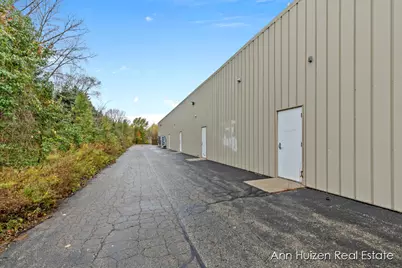 8516 Homestead Drive, Zeeland, MI 49464 - Photo 15