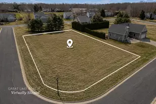 471 Wittenberg Path, Saint Joseph, MI 49085 - Photo 1