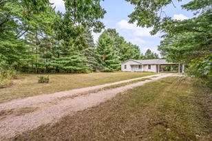 1306 Bjornson St, Big Rapids, MI 49307 - Photo 3