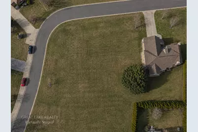 545 Wittenberg Path, Saint Joseph, MI 49085 - Photo 9