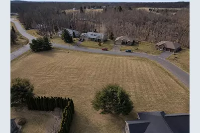 561 Wittenberg Path, Saint Joseph, MI 49085 - Photo 11
