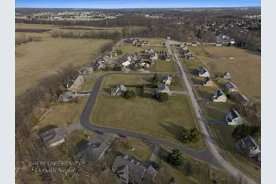 561 Wittenberg Path, Saint Joseph, MI 49085 - Photo 7