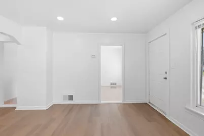 6816 Evergreen Road, Detroit, MI 48228 - Photo 5