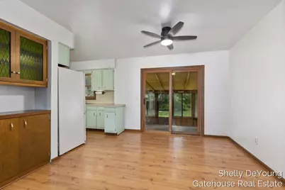 3078 Paris Park Drive SE, Kentwood, MI 49512 - Photo 5