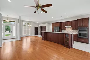 24 Dickens St, Spring Arbor, MI 49283 - Photo 7