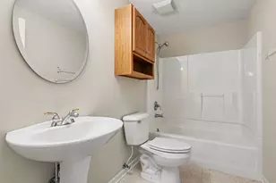 24 Dickens St, Spring Arbor, MI 49283 - Photo 25