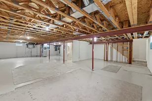 24 Dickens St, Spring Arbor, MI 49283 - Photo 23