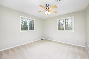 3949 Waldenwood Dr, Ann Arbor, MI 48105 - Photo 39