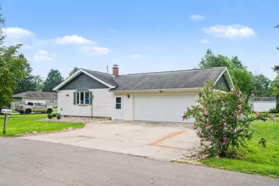 24350 Oak Street, Edwardsburg, MI 49112 - Photo 3