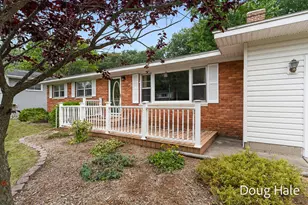 1674 Bonneville Dr, Norton Shores, MI 49441 - Photo 3