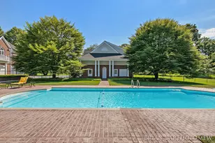 560 Saddlebrook Dr NE, Ada, MI 49301 - Photo 19