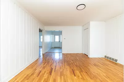 609 N Jackson Street, Ionia, MI 48846 - Photo 13