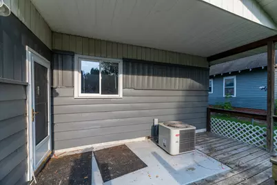 609 N Jackson Street, Ionia, MI 48846 - Photo 37