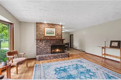 604 Flower Street, Three Rivers, MI 49093 - Photo 7
